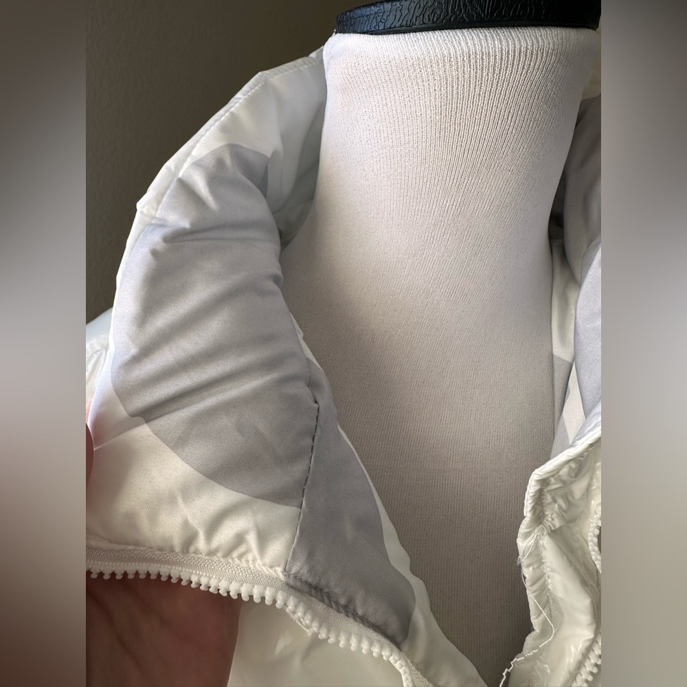 Puffer Jacket - Picture 3 of 12